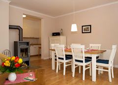 Ferienwohnungen Haus am Hvt - in Ghren auf der Insel Rgen