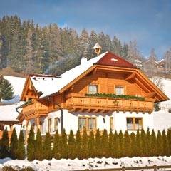 Familienurlaub - Reiten - am Biobauernhof Tonimrtl - in Mariapfarr