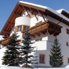 Hotel Garni Alpin Life - in St. Anton am Arlberg