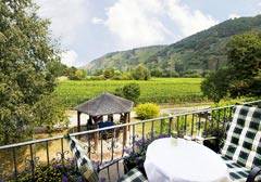 Gstezimmer Ferienhaus Ferienwohnung mit Blick auf die Mosel - in Trittenheim