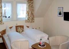 Schwarzwald-Gasthaus Linde - ihr Urlaub in Tennenbronn, Schwarzwald