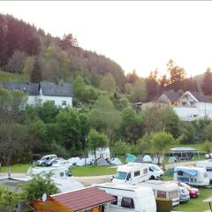 Campingplatz Oosbachtal und Oosbachschnke - in Gerolstein-Mllenborn