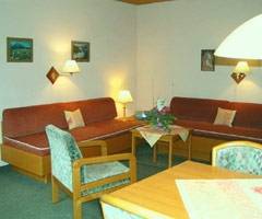 Haus Bergland - gepflegte Ferienwohnungen mit Aussicht - in Pfronten