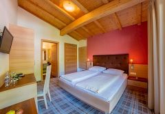 Familiengefhrtes Hotel Mehrhauser in Nals bei Meran - im herrlichen Sdtirol