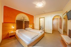 Familiengefhrtes Hotel Mehrhauser in Nals bei Meran - im herrlichen Sdtirol