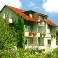 Familienpension Zimmermann - Sommer, Sonne - in Uhldingen-Mhlhofen