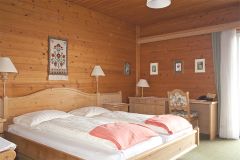 Gstehaus Karin - Wandern und Modellsegelflug in Krnten auf 1.500m - Koralpe