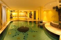 Hotel Kristall - herzlich willkommen im herrlichen, sonnigen Südtirol