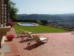 Ferienhaus und Ferienwohnungen auf der Insel Elba und bei Florenz