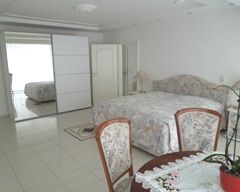 Ferienwohnung - Luxus-Appartement - willkommen in Bonn