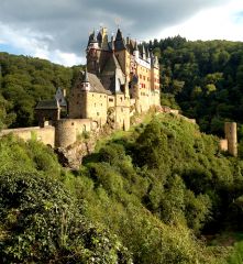 Eifel-Mosel Ferienwohnungen - willkommen in Oberscheidweiler