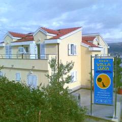 Ferienhaus am Meer - mit 7 Appartments - in Kroatien